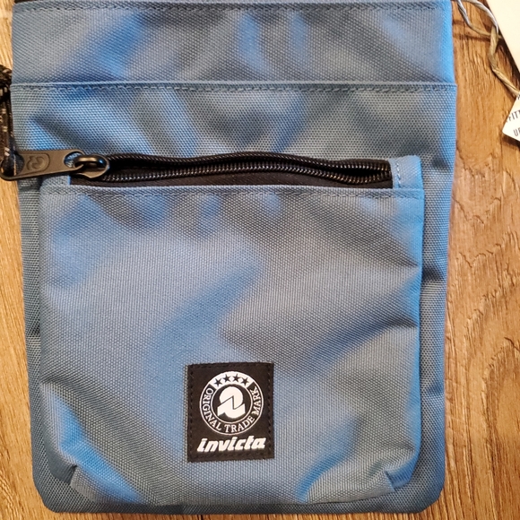 Invicta crossbody - Picture 2 of 6